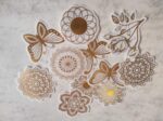 Микс от златни пеперуди,златни и чернобели растения - Image 2