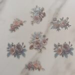Розови и бели цветя